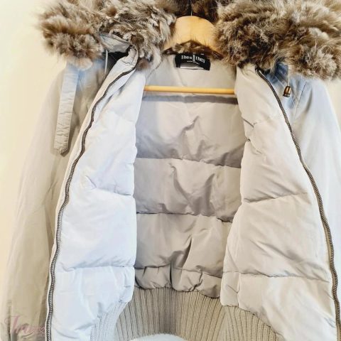 imusau.lt | parduodama Thes Thes pūkinė striukė su kailine apykakle - kapišonu